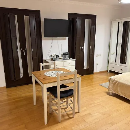 Apartment Pirelli Girona