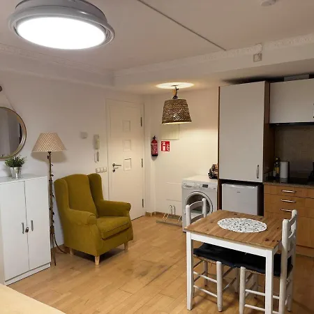 Pirelli Apartment Girona